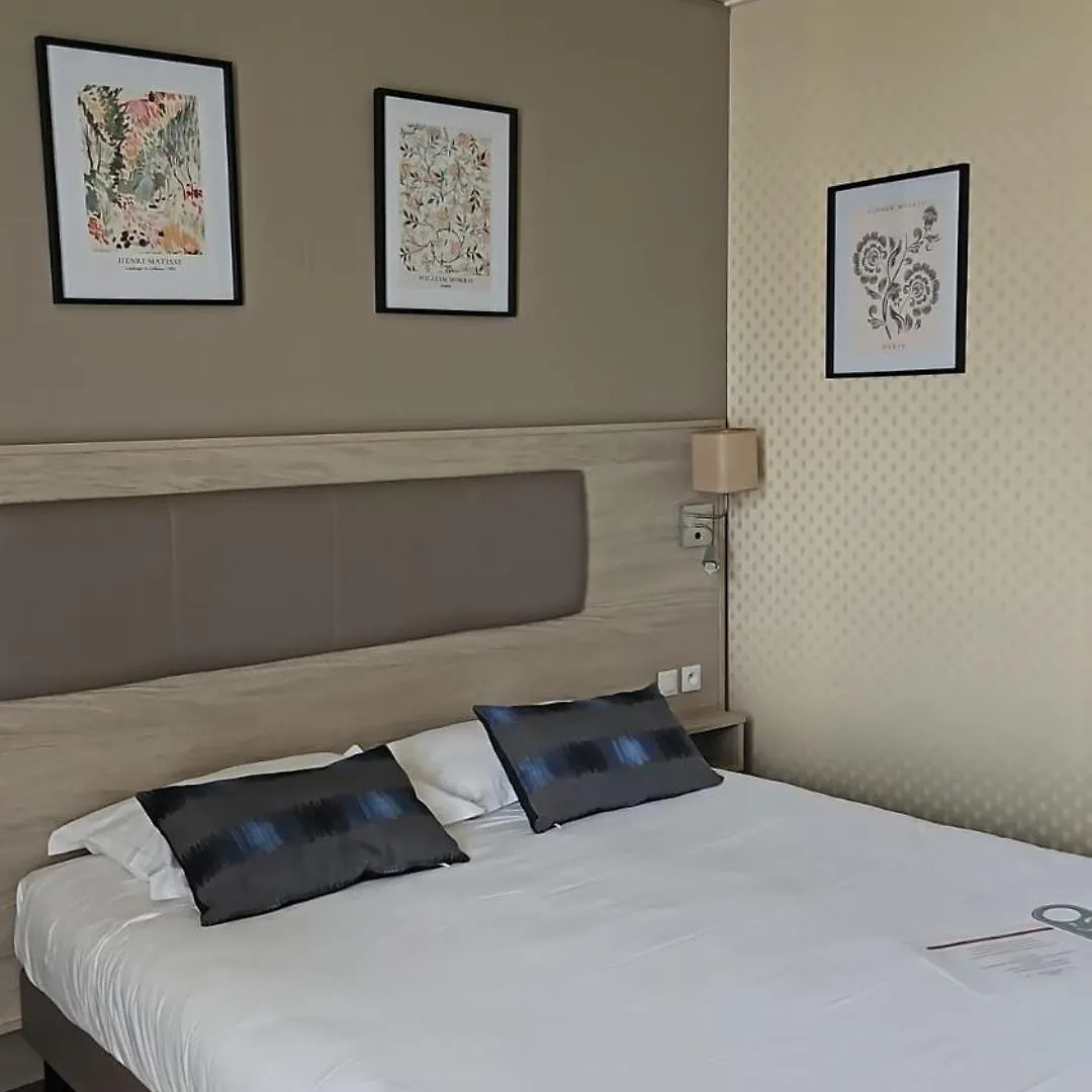 Cit'Hotel le Challonge Dinan