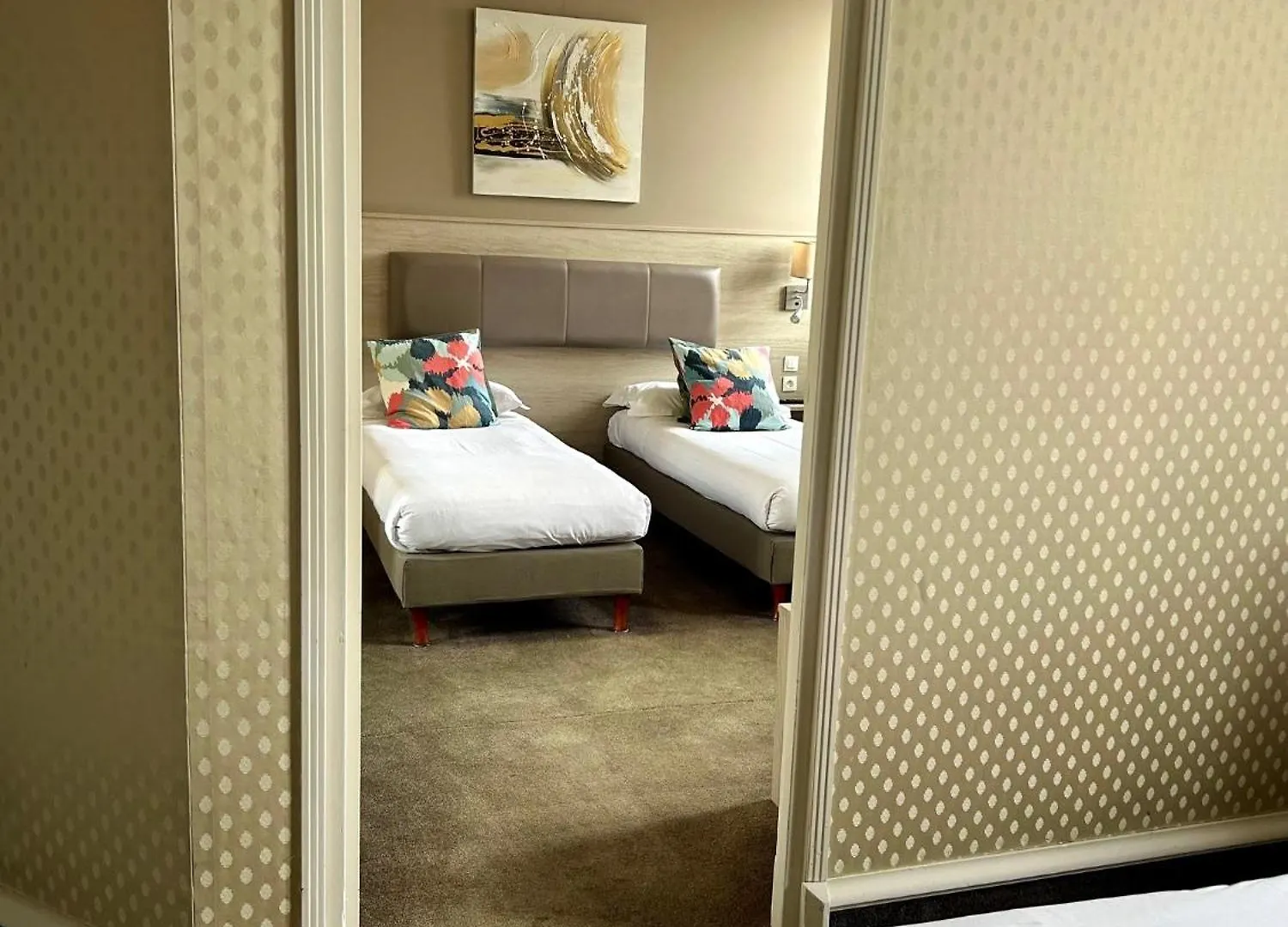 Cit'Hotel le Challonge Dinan Frankrijk